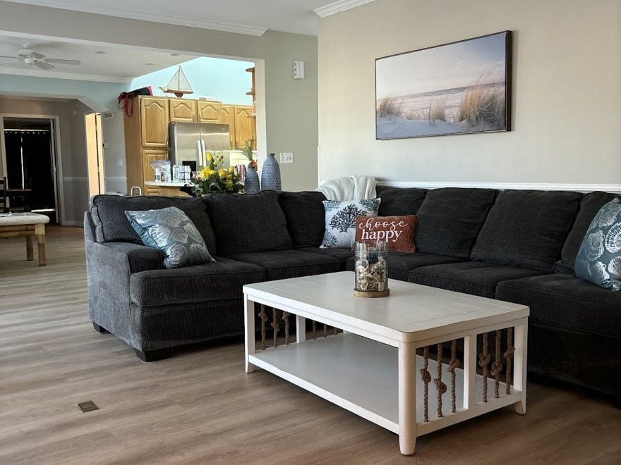 Donaway Furniture, Inc. Donaway Furniture, Inc.