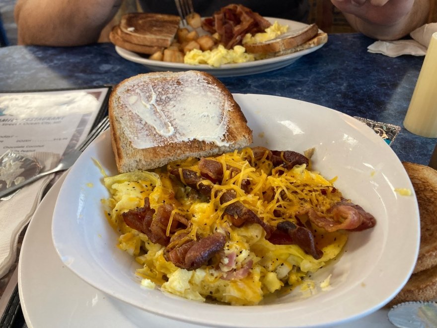 Layton's Family Restaurant Layton's Family Restaurant