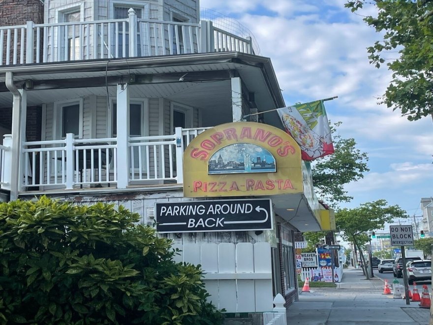 Soprano's Pizza Soprano's Pizza