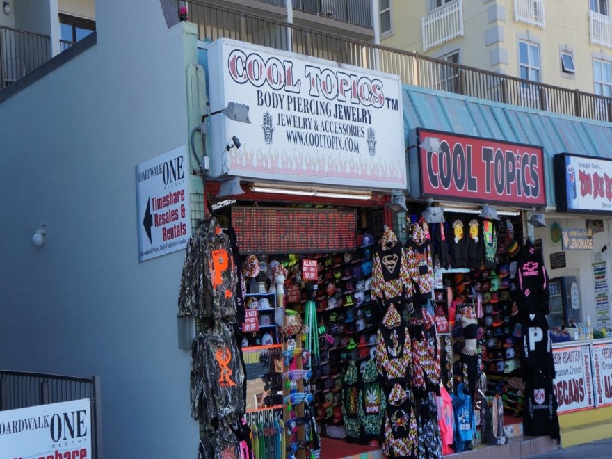 Cool Topics on 2nd Street