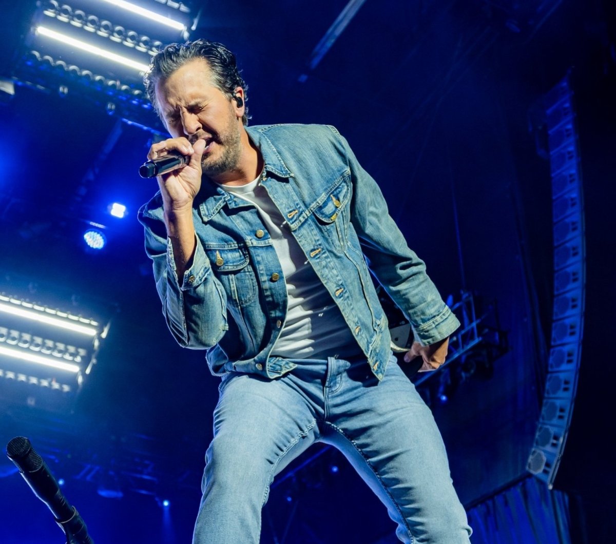 Luke Bryan Country Calling Luke Bryan at Country Calling